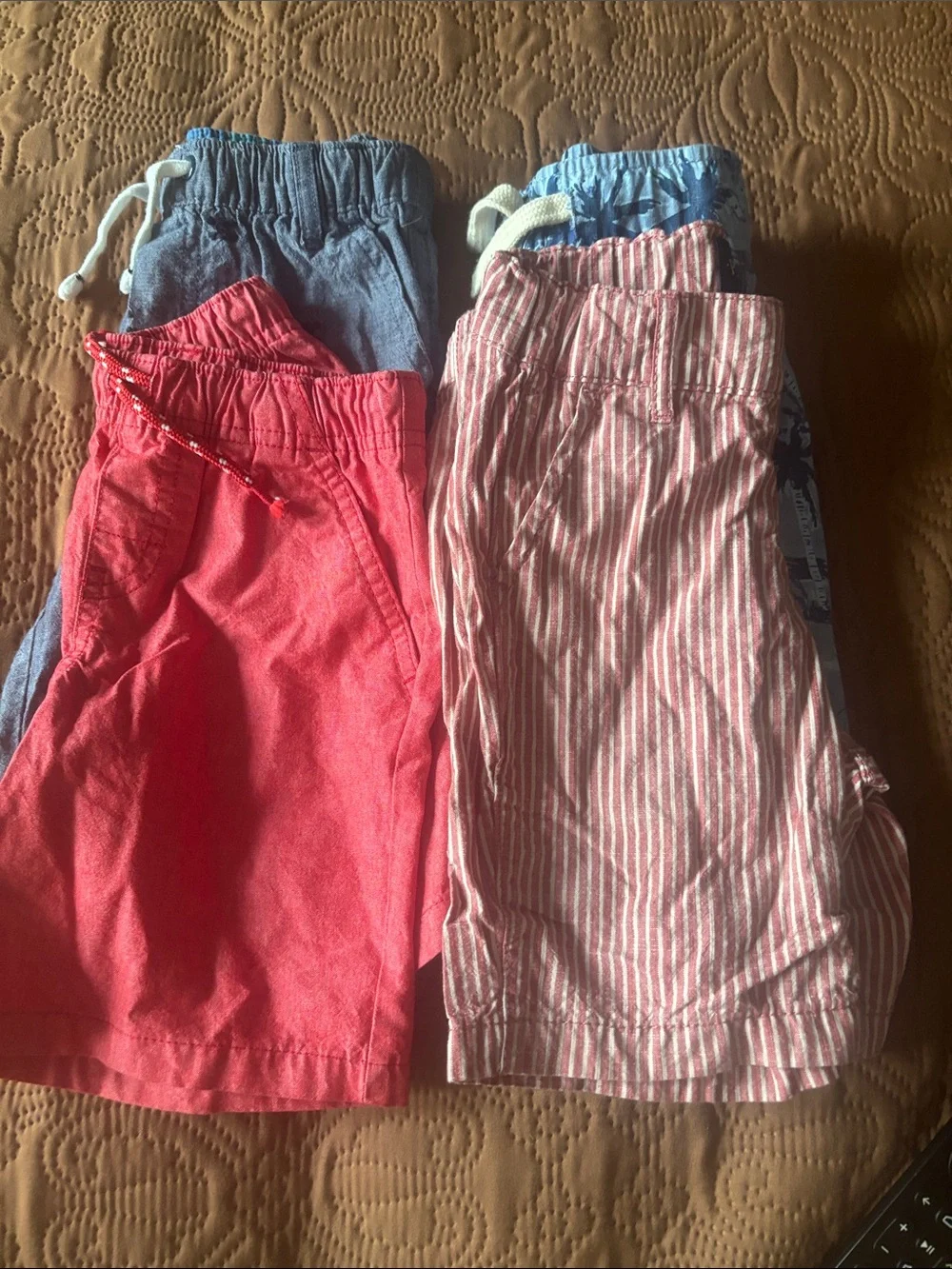 Cat & Jack/ Children’s place shorts bundle boys size 5